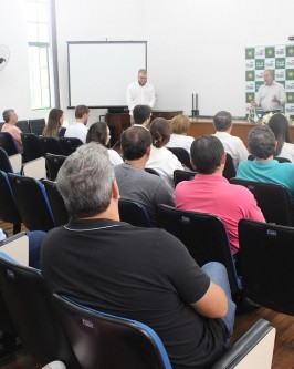 Adriano Becker é empossado, interinamente, prefeito de São Ludgero - Foto 10