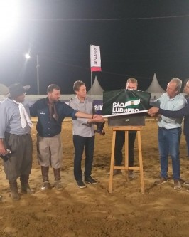 São Ludgero inaugura melhorias no Centro de Eventos Municipal - Foto 25