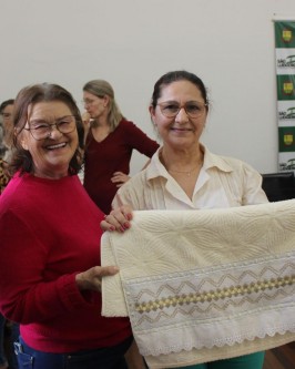 Participantes dos Clubes de Mães recebem materiais - Foto 6
