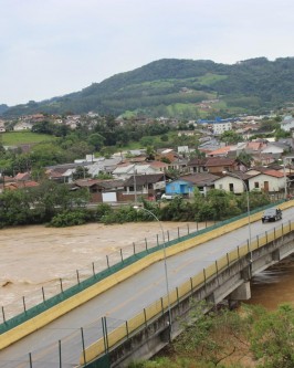 Segue a orientação de alerta da Defesa Civil com a previsão de chuva volumosa e persistente - Foto 3