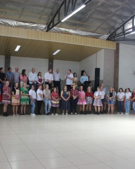 Tradicional Festa Junina da Melhor Idade regada a muita alegria, dança e música - Foto 46
