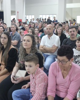 Inaugurado o Complexo Educacional Unificado Benício Warmeling - Foto 36