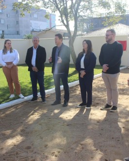 Melhorias no Centro de Educação Infantil Menino Deus são inauguradas - Foto 12