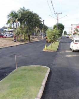 Trabalhos seguem para pavimentação asfáltica da Avenida Nicolau Gesing - Foto 5 Trabalhos seguem para pavimentação asfáltica da Avenida Nicolau Gesing - Foto 5