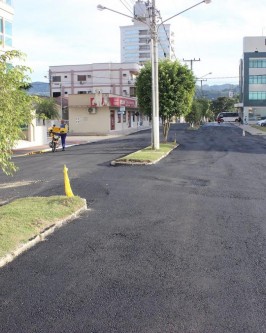 Trabalhos seguem para pavimentação asfáltica da Avenida Nicolau Gesing - Foto 6 Trabalhos seguem para pavimentação asfáltica da Avenida Nicolau Gesing - Foto 6