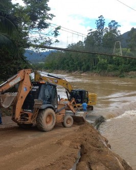 Ponte de concreto na comunidade da Ponte Baixa já está liberada para veículos - Foto 6 Ponte de concreto na comunidade da Ponte Baixa já está liberada para veículos - Foto 6