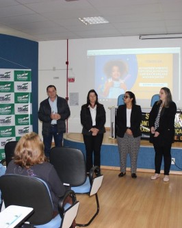 Uma manhã de aprendizado com palestra para os profissionais da Rede de Proteção de Crianças e Adolescentes - Foto 16 Uma manhã de aprendizado com palestra para os profissionais da Rede de Proteção de Crianças e Adolescentes - Foto 16