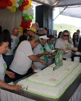 Mais de 480 pessoas participaram da caminhada alusiva aos 60 anos de São Ludgero - Foto 42 Mais de 480 pessoas participaram da caminhada alusiva aos 60 anos de São Ludgero - Foto 42