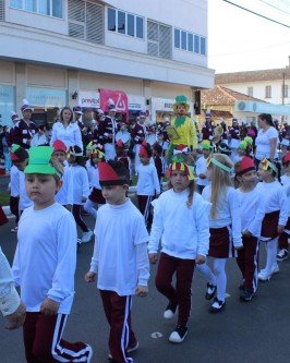 Grande público prestigiou o Desfile Cívico de São Ludgero - Foto 24 Grande público prestigiou o Desfile Cívico de São Ludgero - Foto 24