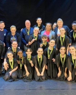 São Ludgero conquista quatro premiações na etapa Mesorregional do Festival Escolar Dança Catarina - Foto 4 São Ludgero conquista quatro premiações na etapa Mesorregional do Festival Escolar Dança Catarina - Foto 4