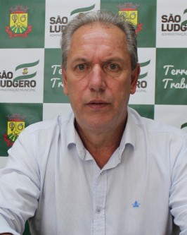 Prefeito de São Ludgero vai a Brasília em busca de recursos - Foto 1 Prefeito de São Ludgero vai a Brasília em busca de recursos - Foto 1