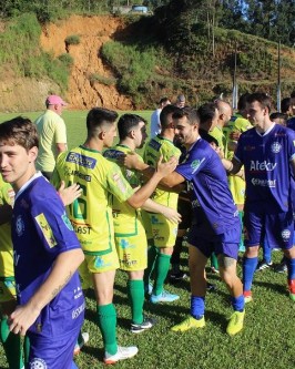 Taipa e Bom Retiro vencem na primeira rodada do Municipal de Campo de São Ludgero pelo Titular - Foto 27 Taipa e Bom Retiro vencem na primeira rodada do Municipal de Campo de São Ludgero pelo Titular - Foto 27