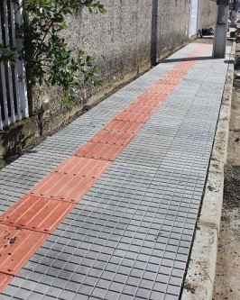 Trabalhos seguem na construção do passeio público padronizado e com acessibilidade na rua Antônio Schlickmann - Foto 10 Trabalhos seguem na construção do passeio público padronizado e com acessibilidade na rua Antônio Schlickmann - Foto 10