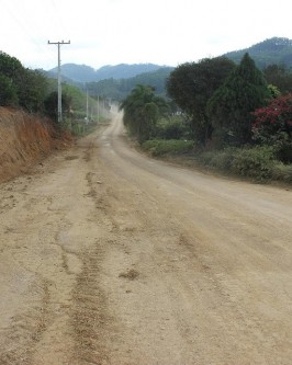 Trecho da estrada geral Três Divisas pronto para receber sub-base e base para pavimentação asfáltica - Foto 10 Trecho da estrada geral Três Divisas pronto para receber sub-base e base para pavimentação asfáltica - Foto 10