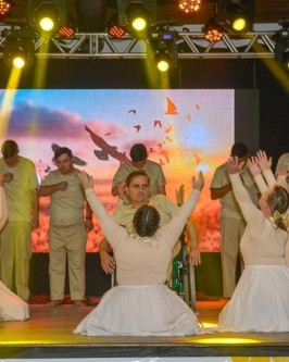 Lindas apresentações dos alunos da Apae de São Ludgero no XII Festival Regional Nossa Arte - Foto 17 Lindas apresentações dos alunos da Apae de São Ludgero no XII Festival Regional Nossa Arte - Foto 17