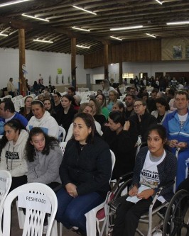 Lindas apresentações dos alunos da Apae de São Ludgero no XII Festival Regional Nossa Arte - Foto 4 Lindas apresentações dos alunos da Apae de São Ludgero no XII Festival Regional Nossa Arte - Foto 4