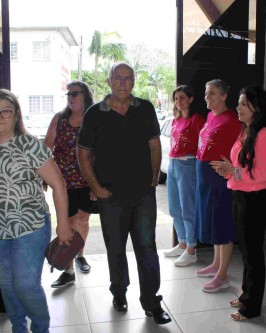 Foi sucesso absoluto a Festa da Terceira Idade em comemoração ao Dia do Idoso - Foto 1 Foi sucesso absoluto a Festa da Terceira Idade em comemoração ao Dia do Idoso - Foto 1