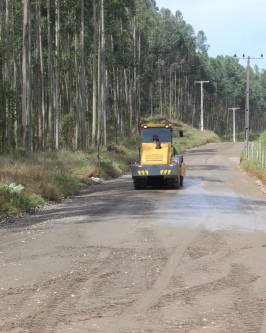Mais um trecho de pavimentação asfáltica na Estrada Geral da Serrinha - Foto 9 Mais um trecho de pavimentação asfáltica na Estrada Geral da Serrinha - Foto 9