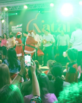 Grande público marcou presença na abertura do Natal Show em São Ludgero - Foto 28 Grande público marcou presença na abertura do Natal Show em São Ludgero - Foto 28