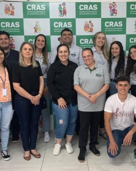 Profissionais de Pedras Grandes fazem visita técnica ao Cras de São Ludgero - Foto 1 Profissionais de Pedras Grandes fazem visita técnica ao Cras de São Ludgero - Foto 1