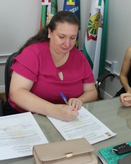 Assinada e entregue ordem de serviço para melhorias no CEI Dom Gregório Warmeling - Foto 10 Assinada e entregue ordem de serviço para melhorias no CEI Dom Gregório Warmeling - Foto 10