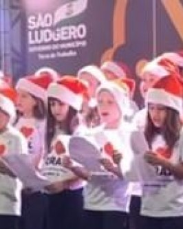 Inscrições para aulas gratuitas de canto e teclado em São Ludgero - Foto 2 Inscrições para aulas gratuitas de canto e teclado em São Ludgero - Foto 2