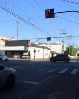 Atitude correta no Semáforo: pedestre deve apertar botoeira e aguardar sinal verde para atravessar! - Foto 5 Atitude correta no Semáforo: pedestre deve apertar botoeira e aguardar sinal verde para atravessar! - Foto 5