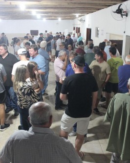 Inaugurada com festa, preparada pela comunidade, a pavimentação asfáltica entre Serrinha e Bom Retiro - Foto 36 Inaugurada com festa, preparada pela comunidade, a pavimentação asfáltica entre Serrinha e Bom Retiro - Foto 36