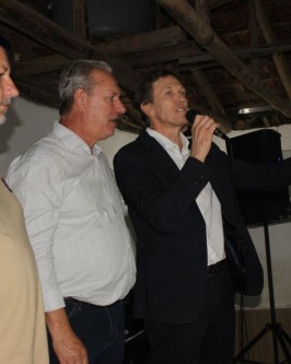 Inaugurada com festa, preparada pela comunidade, a pavimentação asfáltica entre Serrinha e Bom Retiro - Foto 50 Inaugurada com festa, preparada pela comunidade, a pavimentação asfáltica entre Serrinha e Bom Retiro - Foto 50