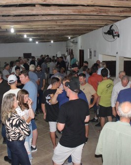 Inaugurada com festa, preparada pela comunidade, a pavimentação asfáltica entre Serrinha e Bom Retiro - Foto 37 Inaugurada com festa, preparada pela comunidade, a pavimentação asfáltica entre Serrinha e Bom Retiro - Foto 37