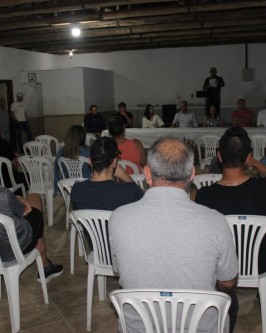 Inaugurada com festa, preparada pela comunidade, a pavimentação asfáltica entre Serrinha e Bom Retiro - Foto 5 Inaugurada com festa, preparada pela comunidade, a pavimentação asfáltica entre Serrinha e Bom Retiro - Foto 5