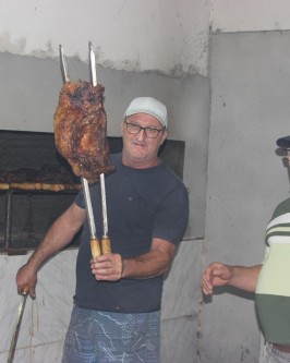 Inaugurada com festa, preparada pela comunidade, a pavimentação asfáltica entre Serrinha e Bom Retiro - Foto 43 Inaugurada com festa, preparada pela comunidade, a pavimentação asfáltica entre Serrinha e Bom Retiro - Foto 43