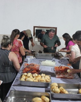 Inaugurada com festa, preparada pela comunidade, a pavimentação asfáltica entre Serrinha e Bom Retiro - Foto 44 Inaugurada com festa, preparada pela comunidade, a pavimentação asfáltica entre Serrinha e Bom Retiro - Foto 44