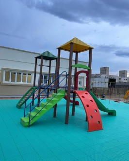 Novo Parque Infantil é Instalado no Complexo Educacional Unificado Benício Warmeling - Foto 4 Novo Parque Infantil é Instalado no Complexo Educacional Unificado Benício Warmeling - Foto 4