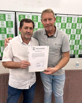 Prefeitura de São Ludgero Assina Ordem de Serviço para Construção da Rua Coberta - Foto 4 Prefeitura de São Ludgero Assina Ordem de Serviço para Construção da Rua Coberta - Foto 4