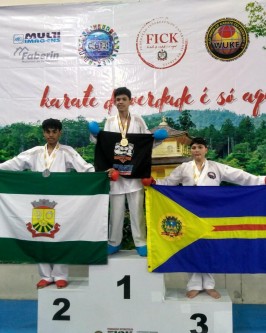 Equipe de Karatê de São Ludgero conquista 9 medalhas na 2ª Etapa do Campeonato Catarinense Interestilos - Foto 8 Equipe de Karatê de São Ludgero conquista 9 medalhas na 2ª Etapa do Campeonato Catarinense Interestilos - Foto 8