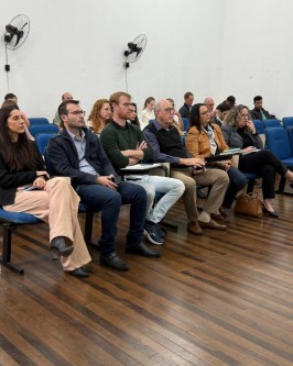 São Ludgero realiza reunião sobre Plano Diretor com foco no Desenvolvimento Econômico, Financeiro e Rural Sustentável - Foto 13 São Ludgero realiza reunião sobre Plano Diretor com foco no Desenvolvimento Econômico, Financeiro e Rural Sustentável - Foto 13
