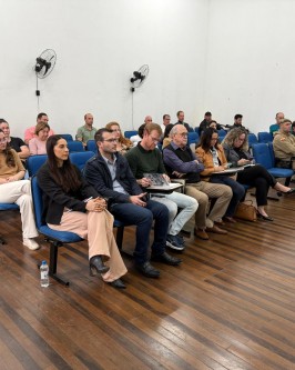 São Ludgero realiza reunião sobre Plano Diretor com foco no Desenvolvimento Econômico, Financeiro e Rural Sustentável - Foto 4 São Ludgero realiza reunião sobre Plano Diretor com foco no Desenvolvimento Econômico, Financeiro e Rural Sustentável - Foto 4