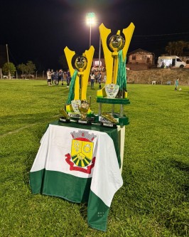 Sicoob é campeão do 21º Campeonato Coroa Bom de Bola de Futebol Suíço – Edição 2025 - Foto 22 Sicoob é campeão do 21º Campeonato Coroa Bom de Bola de Futebol Suíço – Edição 2025 - Foto 22