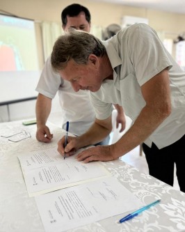 Assinada a Ordem de Serviço para reforma e ampliação do CEI Dom Gregório Warmeling - Foto 12 Assinada a Ordem de Serviço para reforma e ampliação do CEI Dom Gregório Warmeling - Foto 12