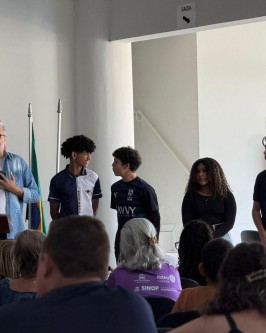 CRAS realizou cerimônia de encerramento das atividades do SCFV 2025 com apresentações culturais e projetos especiais - Foto 43 CRAS realizou cerimônia de encerramento das atividades do SCFV 2025 com apresentações culturais e projetos especiais - Foto 43