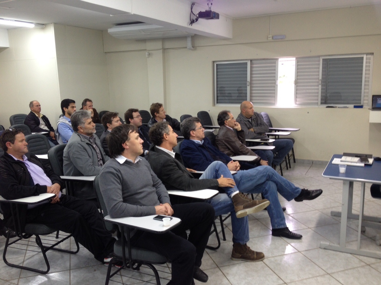 Instalação de Fosfateira em Anitápolis foi tema de reunião na Acivale