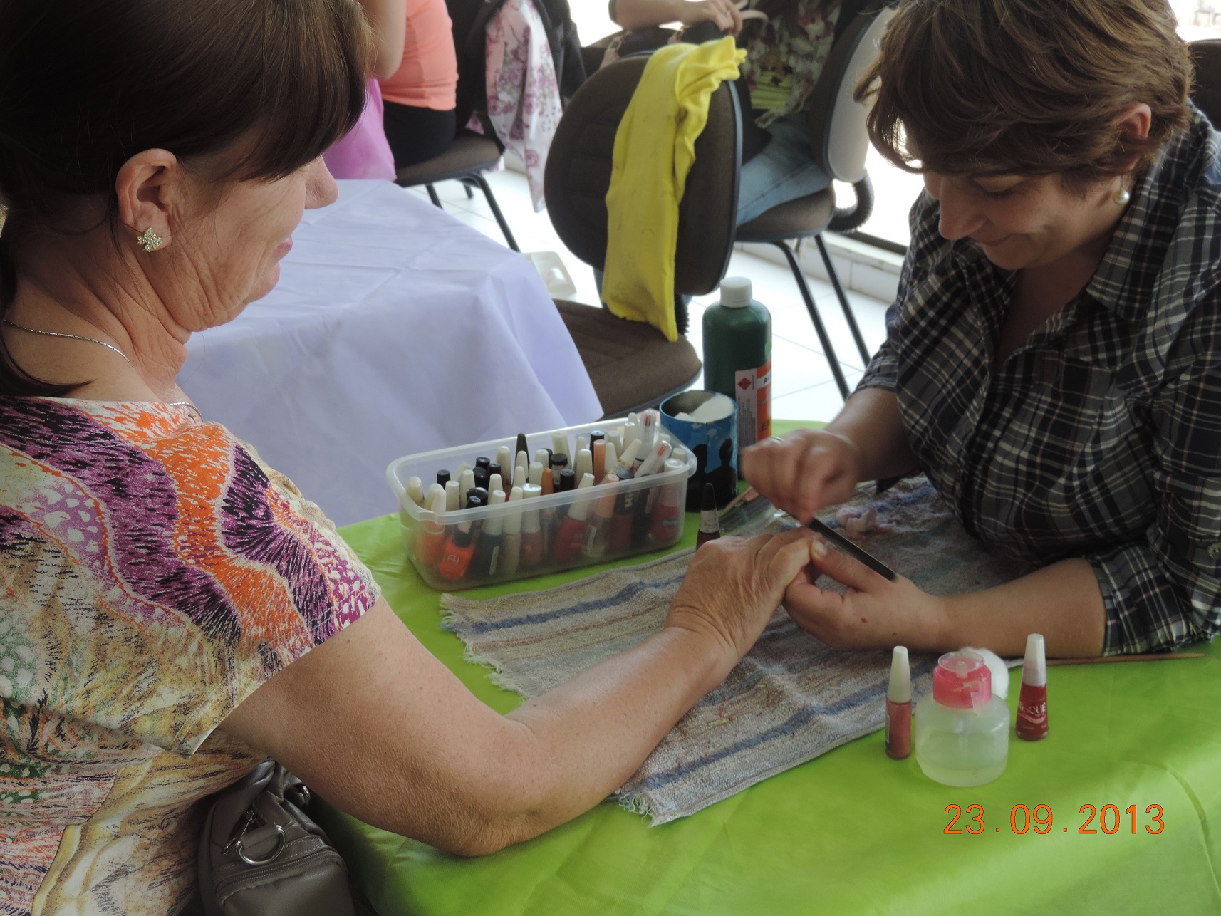 Profissionais da beleza são convidados a participarem da 3ª Tarde do Embelezamento para Idosos