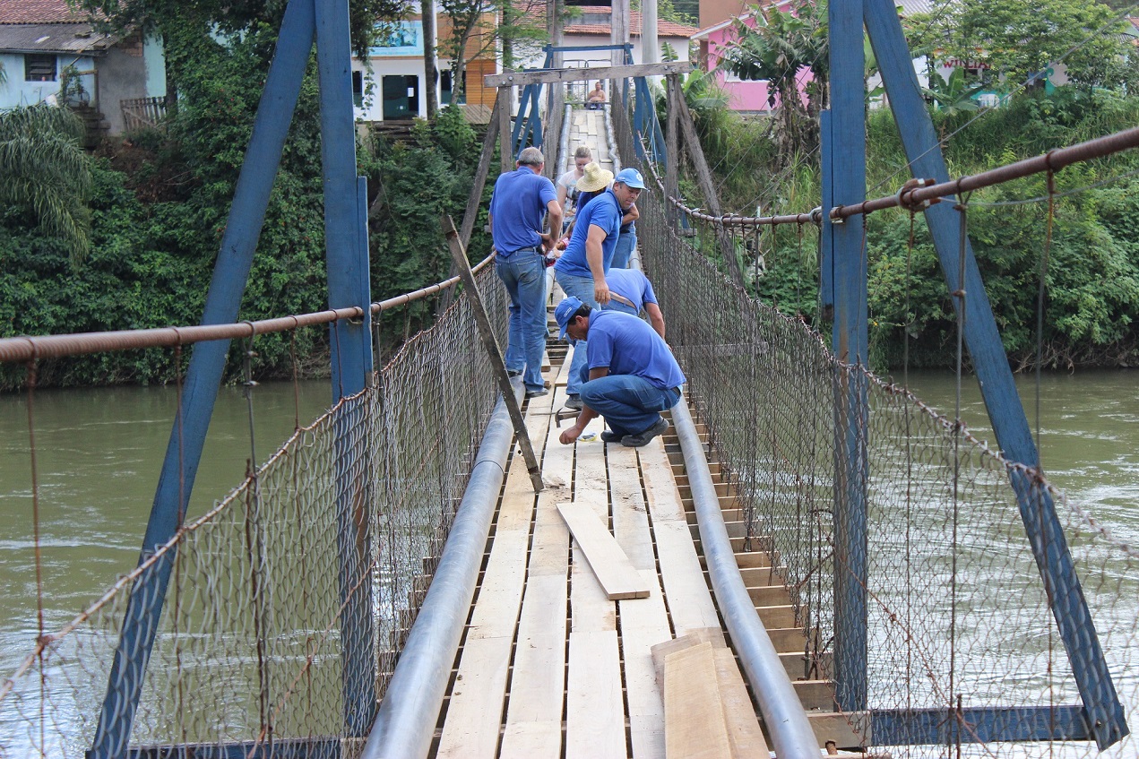 Samae realiza melhorias em ponte pênsil e oportuniza maior segurança às pessoas