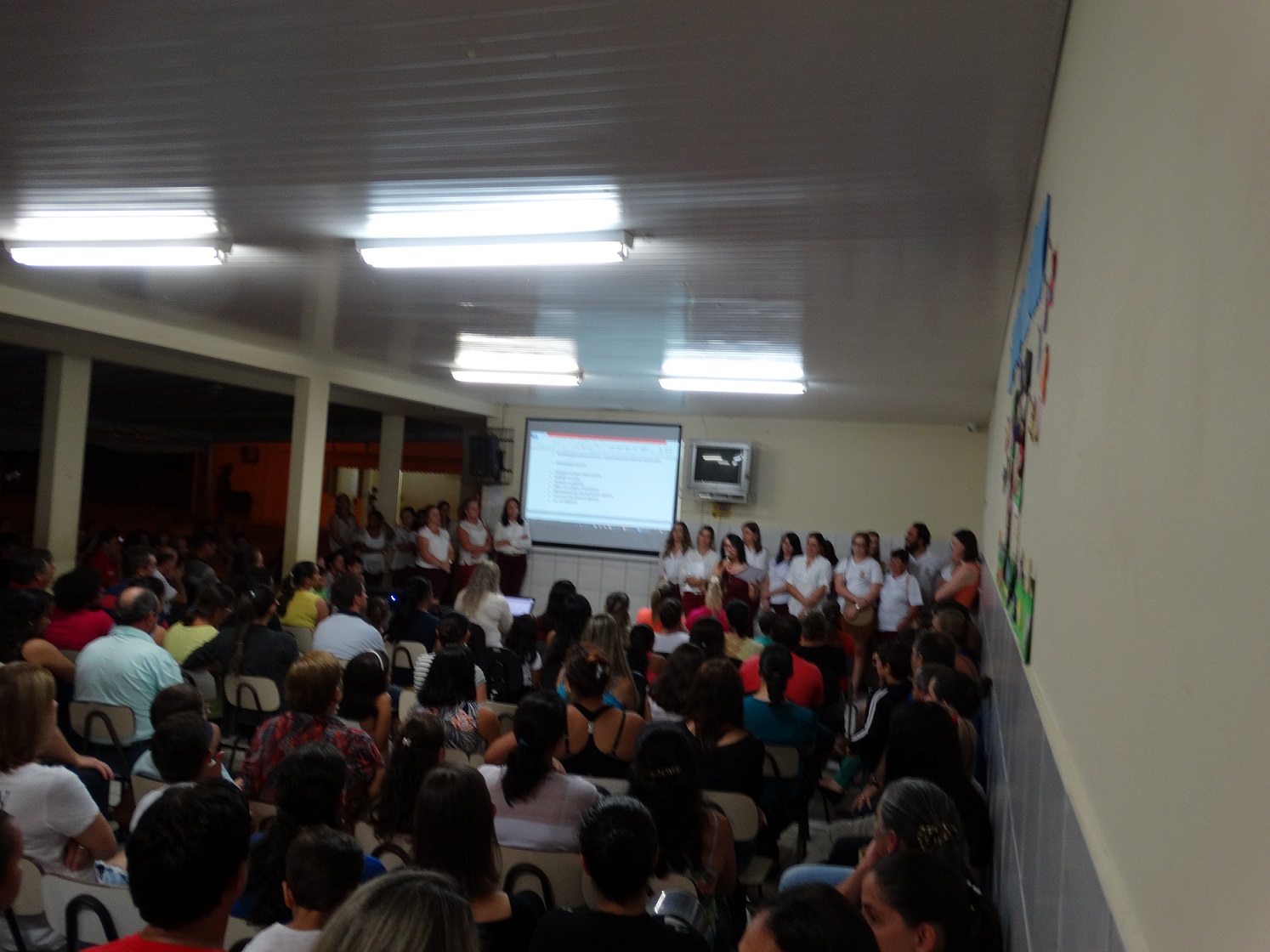 Grande participação de pais na primeira reunião do ano letivo realizado pelo Centro Educacional...