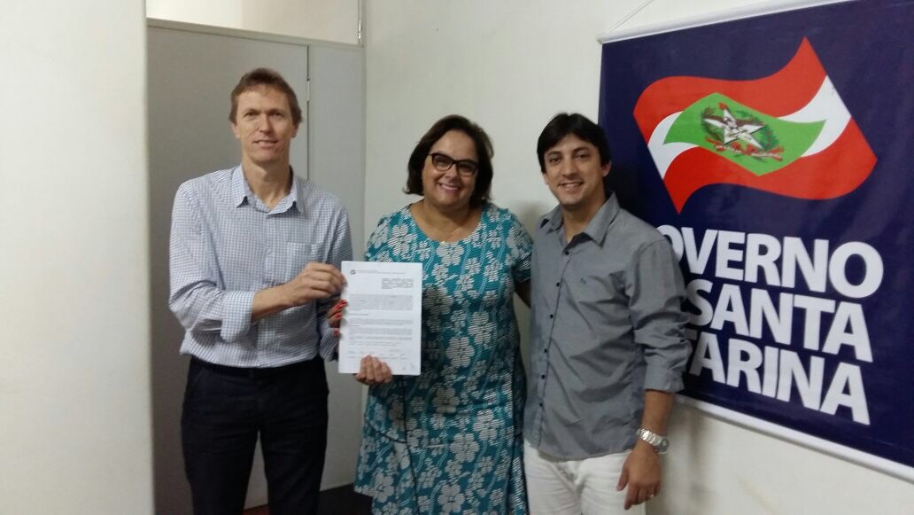 Administração Municipal assina convênios que somam mais de R$ 950 mil para pavimentações