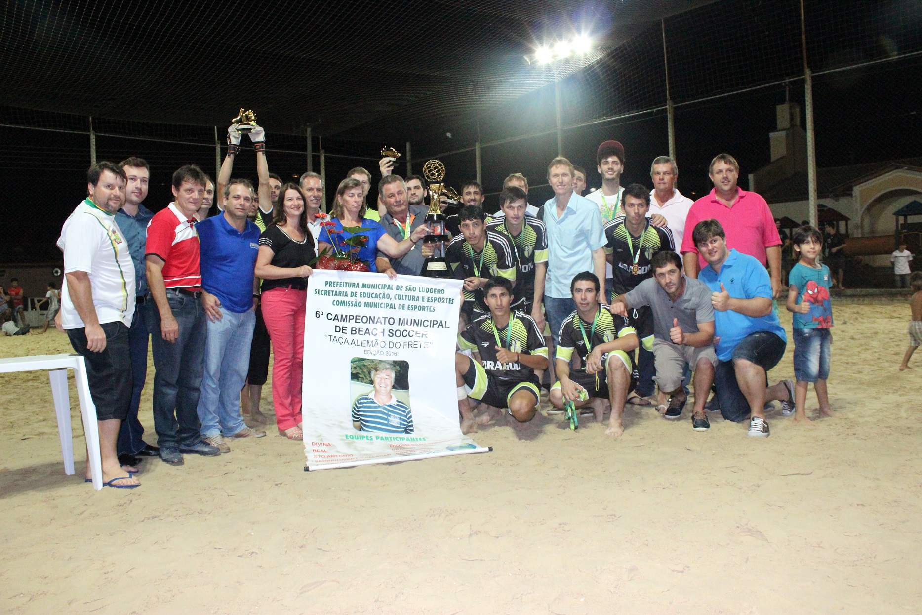 Dragon é campeão do Beach Soccer 2016