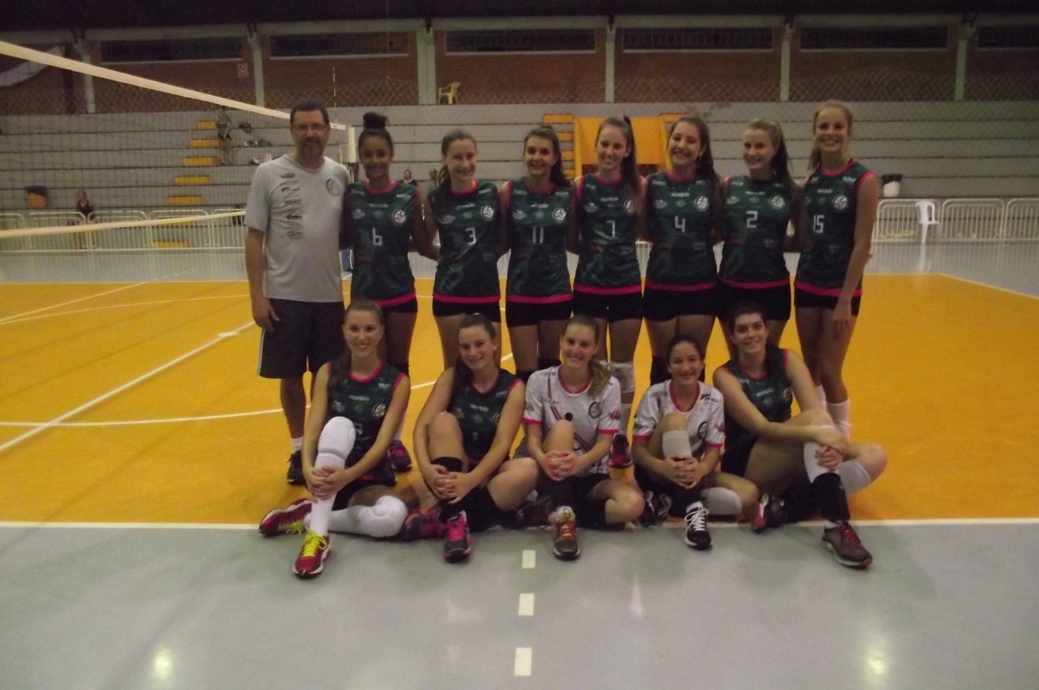 Infanto-Juvenil Feminino de São Ludgero inicia bem na Liga Voleibol de Santa Catarina