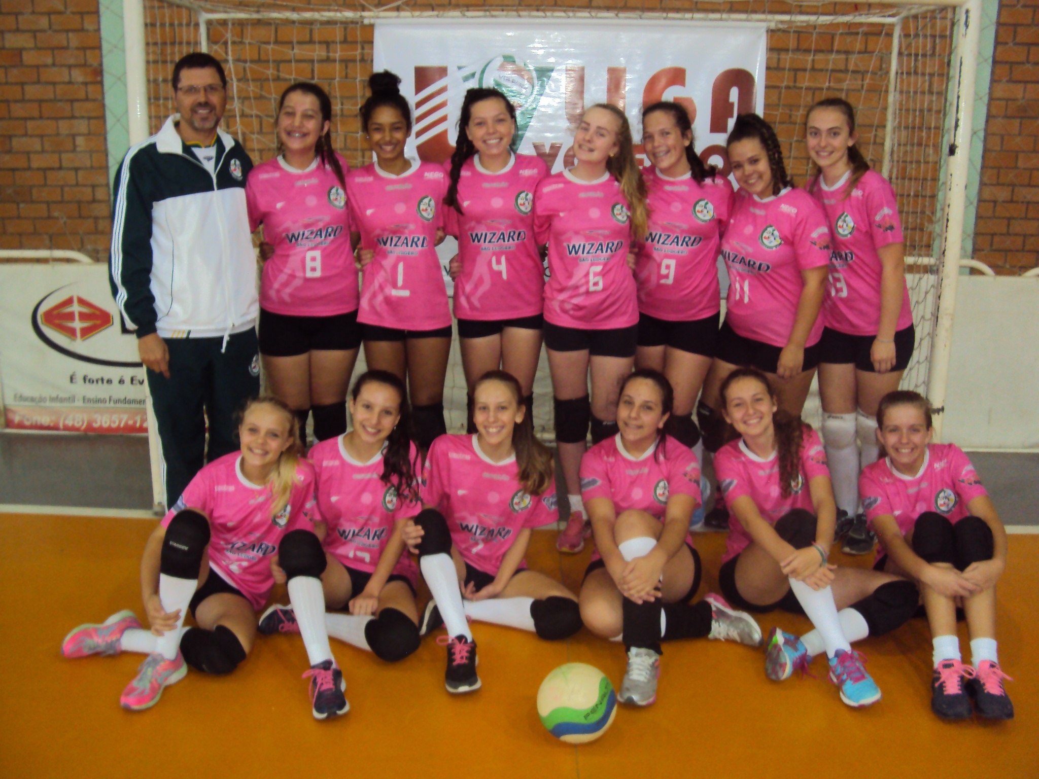 Meninas do Voleibol Mirim Feminino ficam em segundo na primeira etapa da Liga Voleibol de Santa...