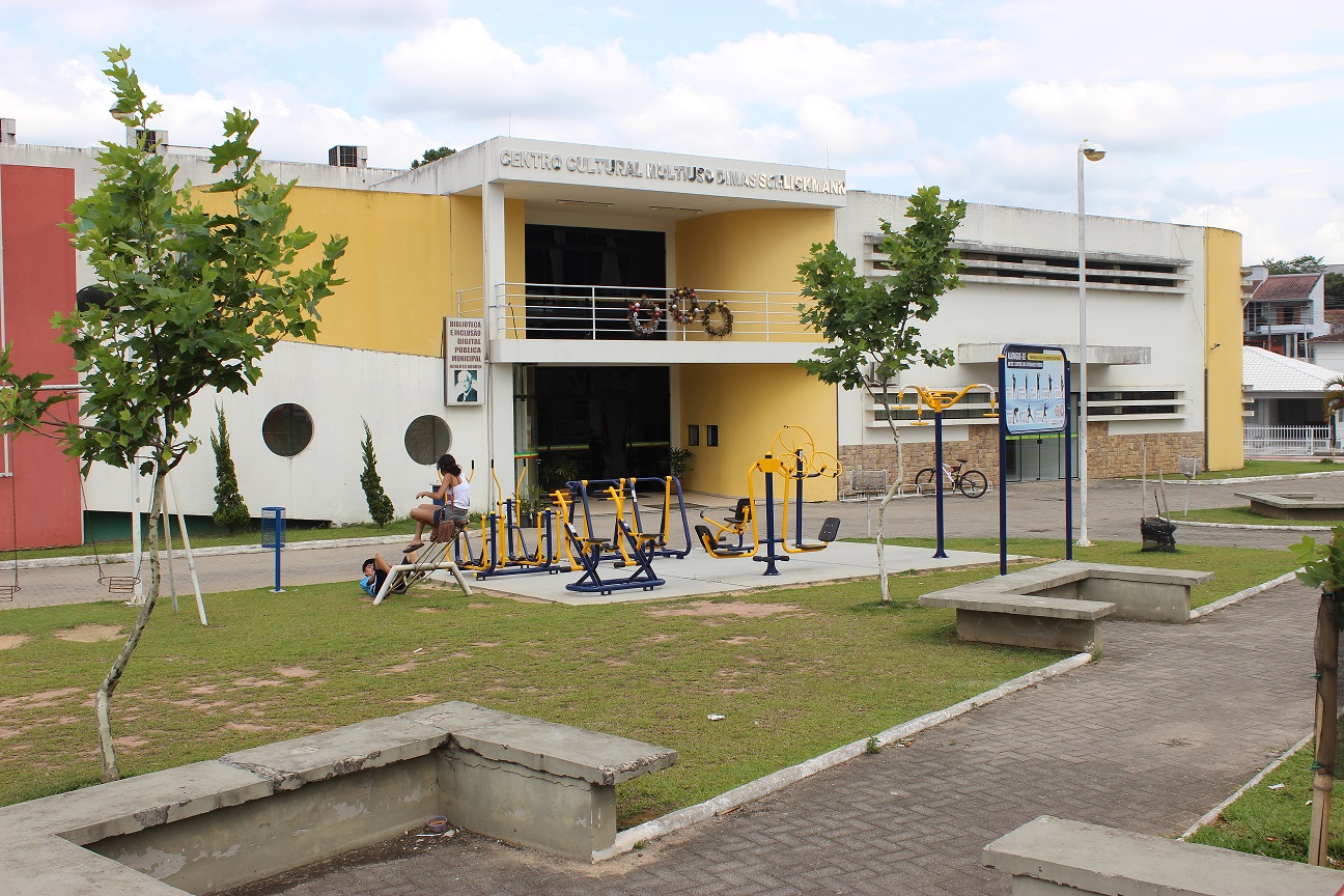 Eventos reunindo pais, alunos e professores celebram final do ano letivo da Rede Municipal de...